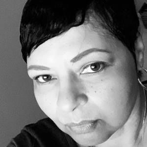 Meet your Posher, Gina